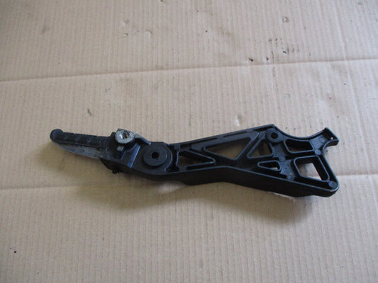 Platine cale pied arrière gauche pour Yamaha 750 FZX - 2JE - 4AM