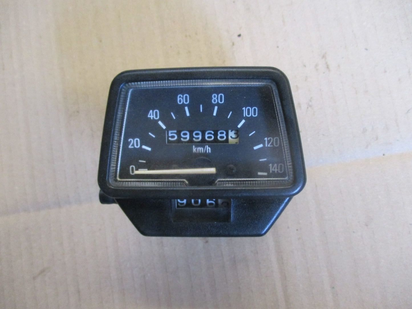 Compteur 32705 kms pour Yamaha 125 DTLC - 10V