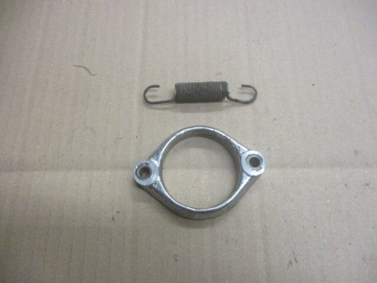 Collerette de pot d'échappement + ressort pour Suzuki 125 TS - 1976