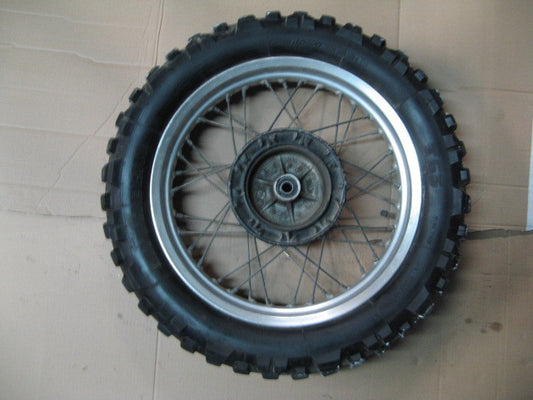 Roue arrière pour Kawasaki 600 650 KLR