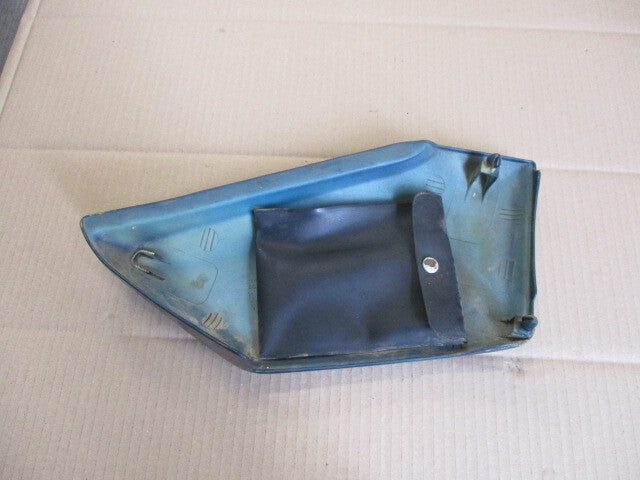 Cache latéral gauche pour Honda 125 CM - JC05