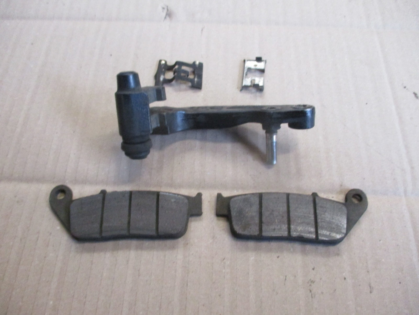 Support étrier de frein avant NISSIN pour Honda 650 XRV Africa Twin - RD03