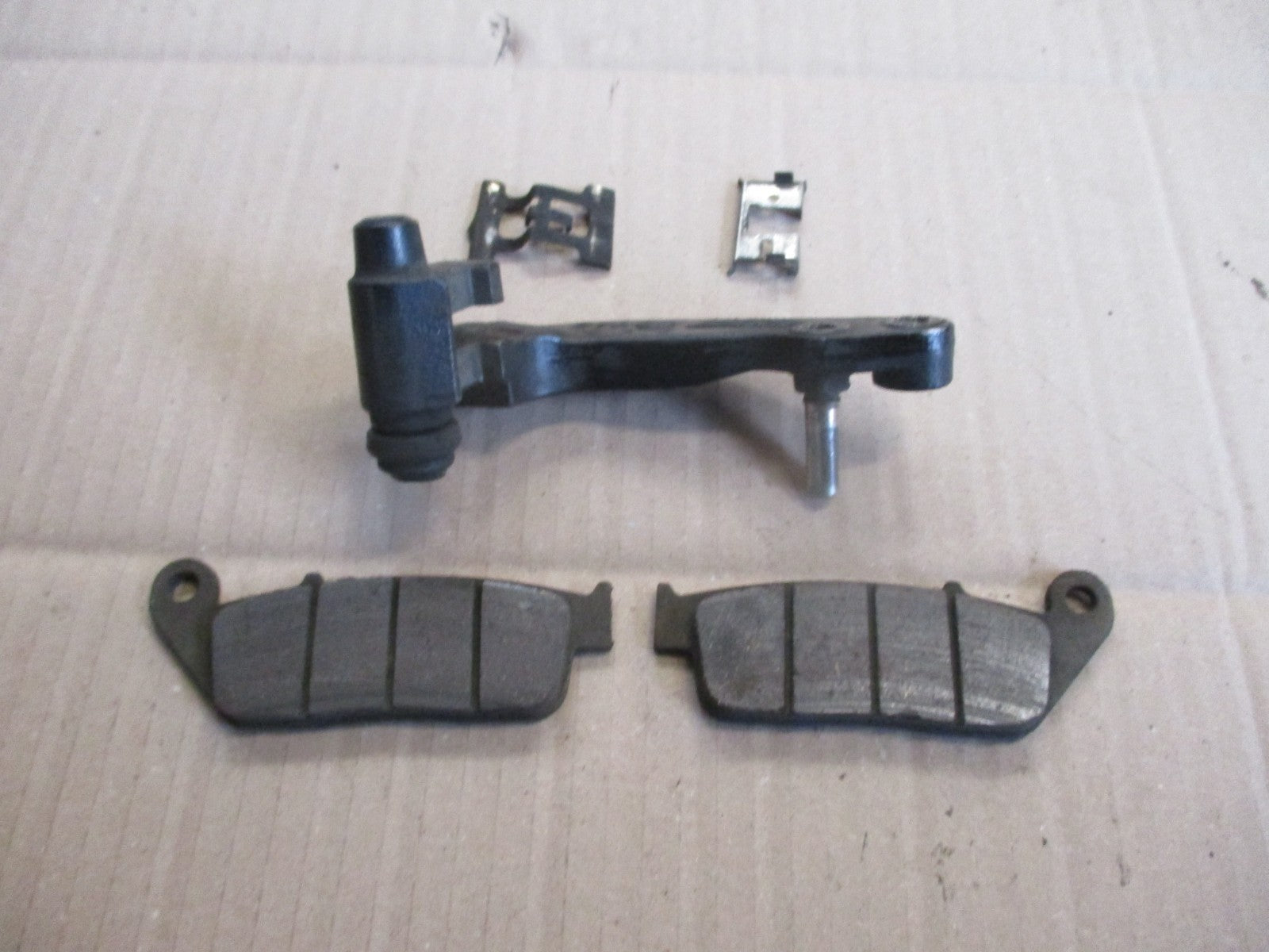 Support étrier de frein avant NISSIN pour Honda 650 XRV Africa Twin - RD03