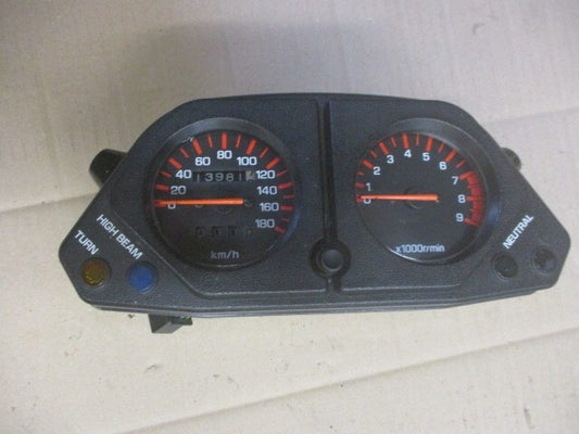 Bloc compteur compte tours 13981 kms pour Yamaha 600 XTZ Super Ténéré - 3AJ