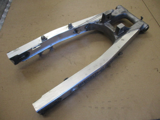 Bras oscillant pour Honda 600 XLL - XLM - XLLM - PD04