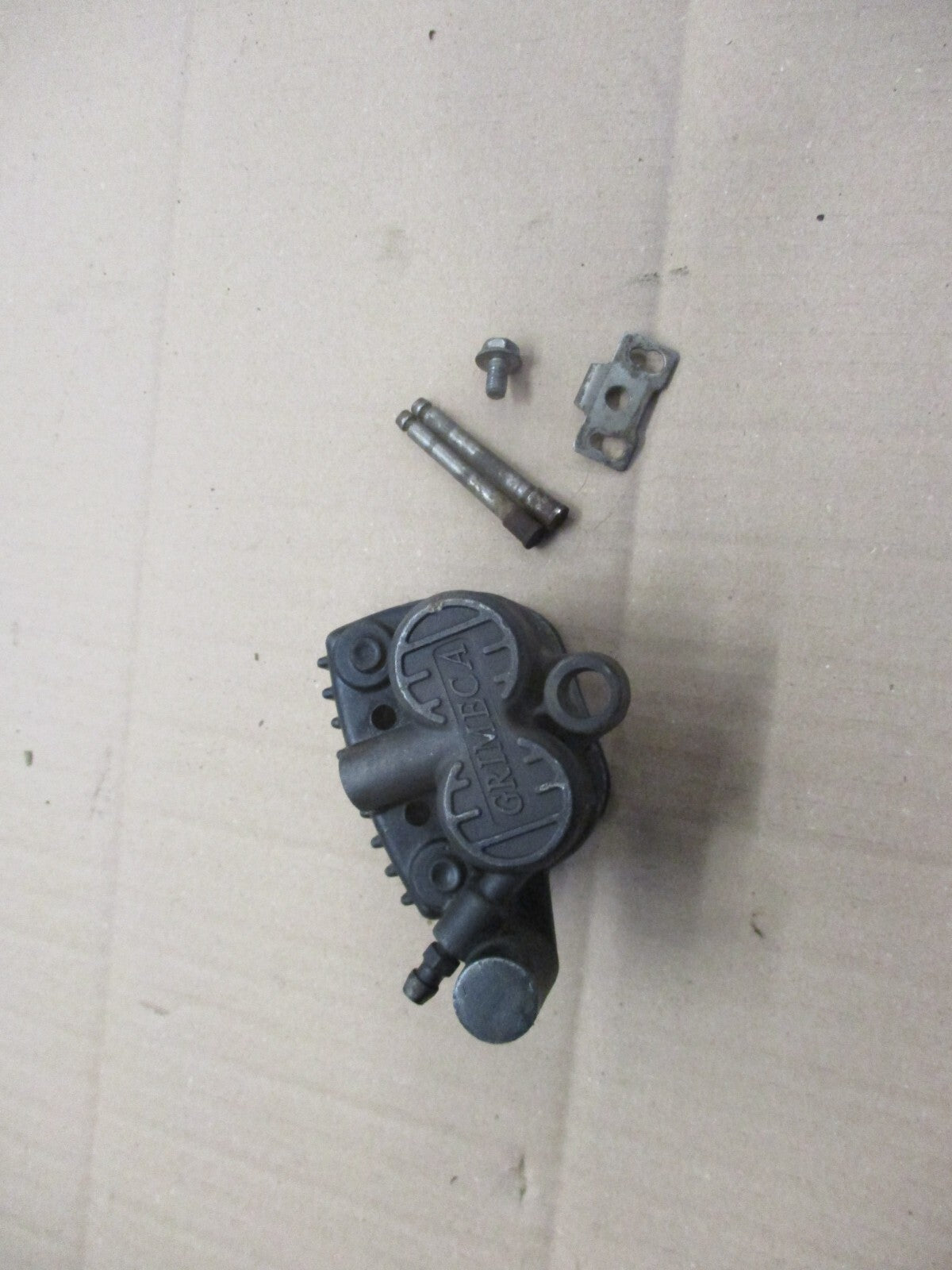 Etrier de frein avant pour Honda 125 MTX - MTXR - TC02
