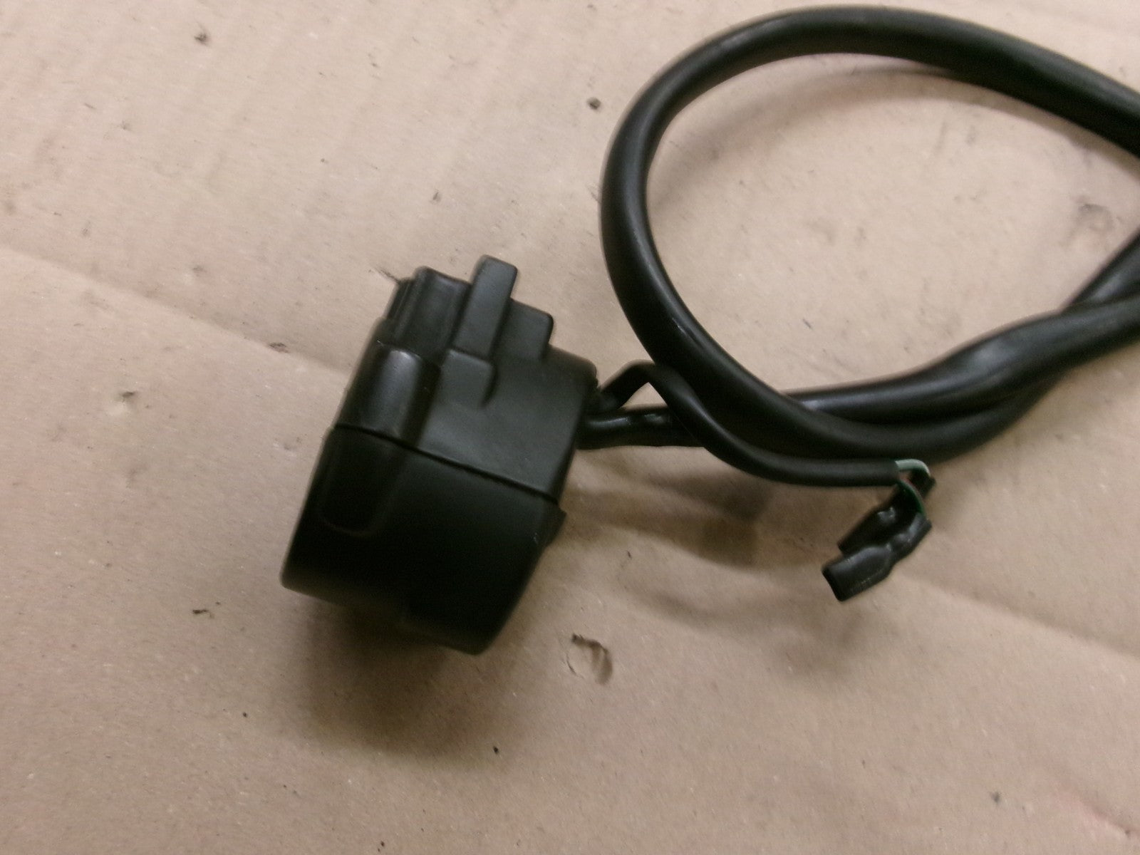 Commodo gauche pour Honda 125 CBF - JC40A