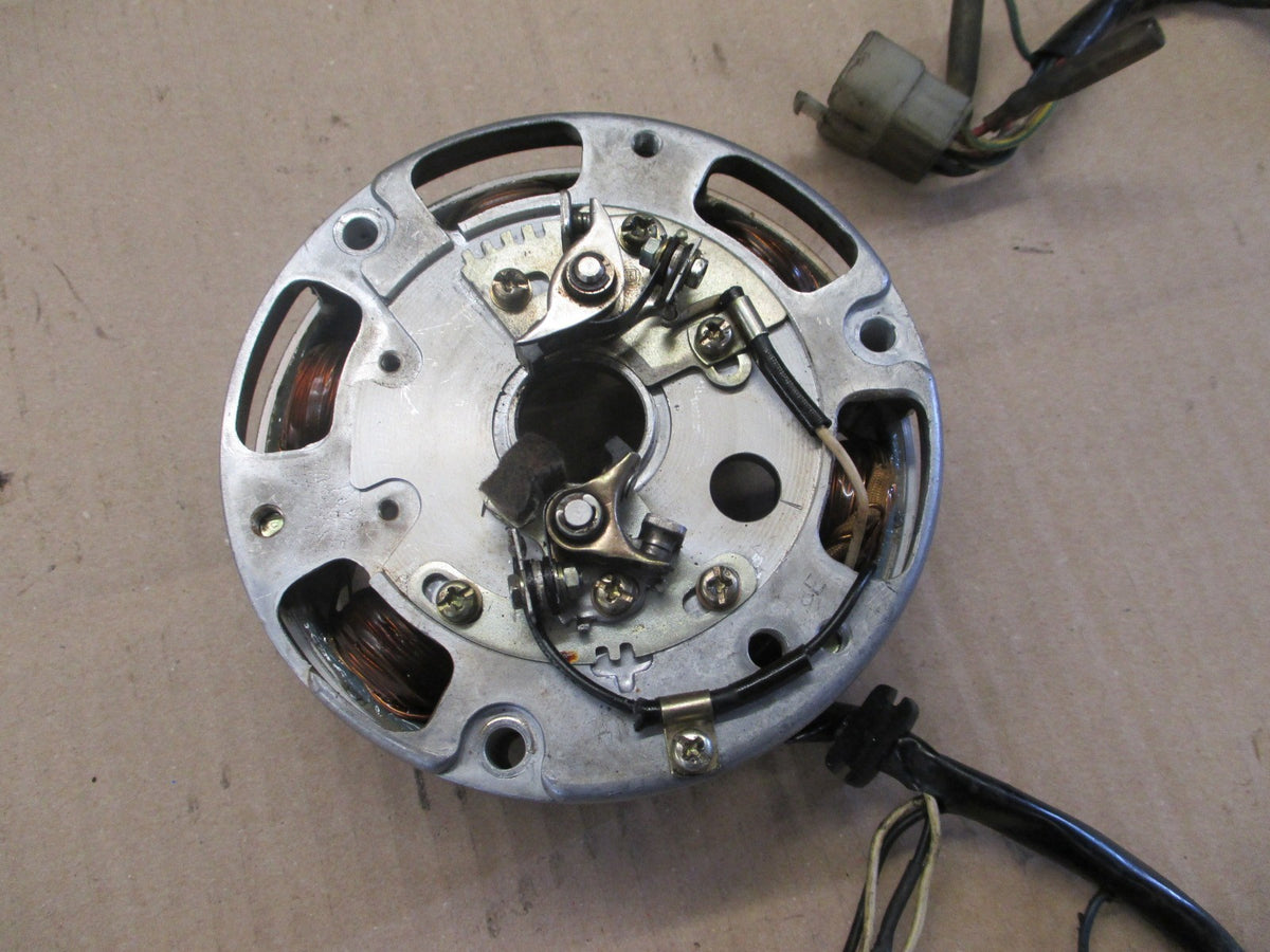 Stator + plateau d'allumage pour Suzuki 125 GT - C - EC - 1978