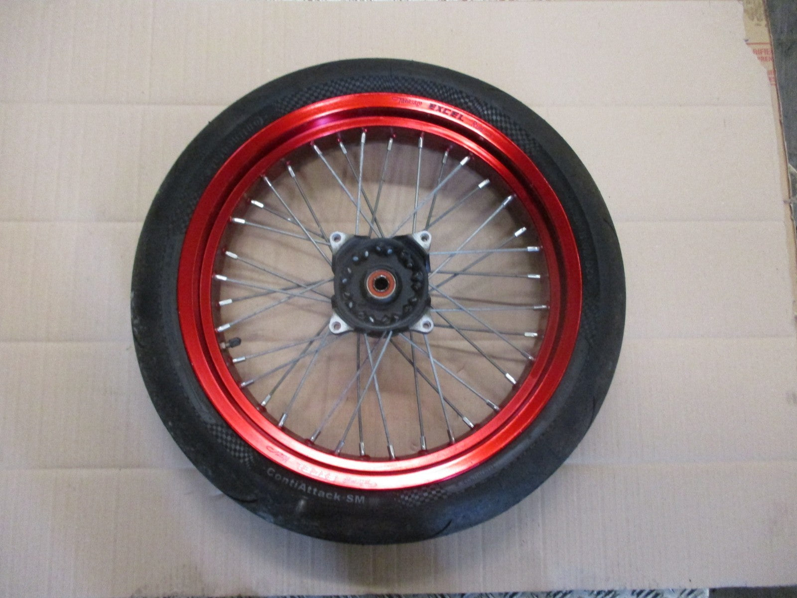 Roues EXCEL avec pneus jamais roulé Suzuki 650 DR RS SE - SP42A - SP43A - SP44A
