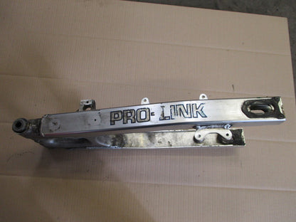 Bras oscillant pour Honda 600 XLL - XLM - XLLM - PD04