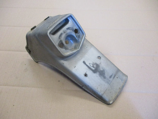 Garde boue arrière pour Honda 125 CBT - CB125T - 125 Twin