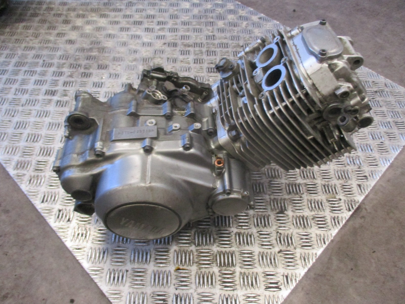Moteur Yamaha 600 XTE - 3TB - commande d'embrayage sur carter moteur coté gauche