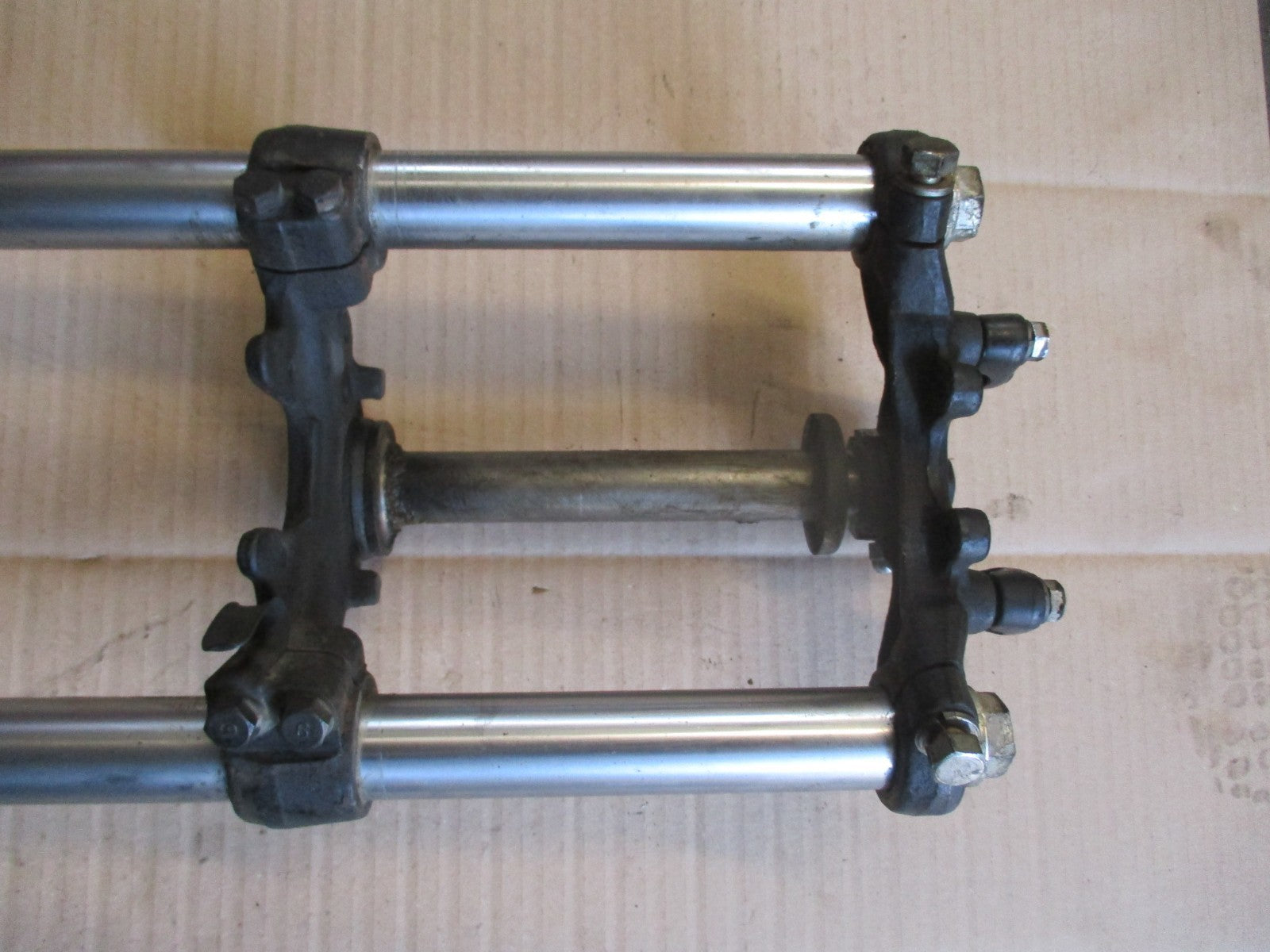 Fourche pour Yamaha 125 DTF - DTE - 1F9 - 1G0
