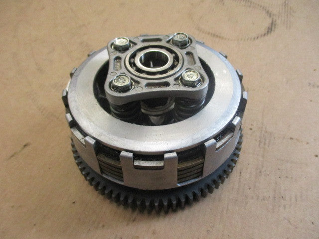 Embrayage complet pour Honda 125 CLR - City Fly - JD18A