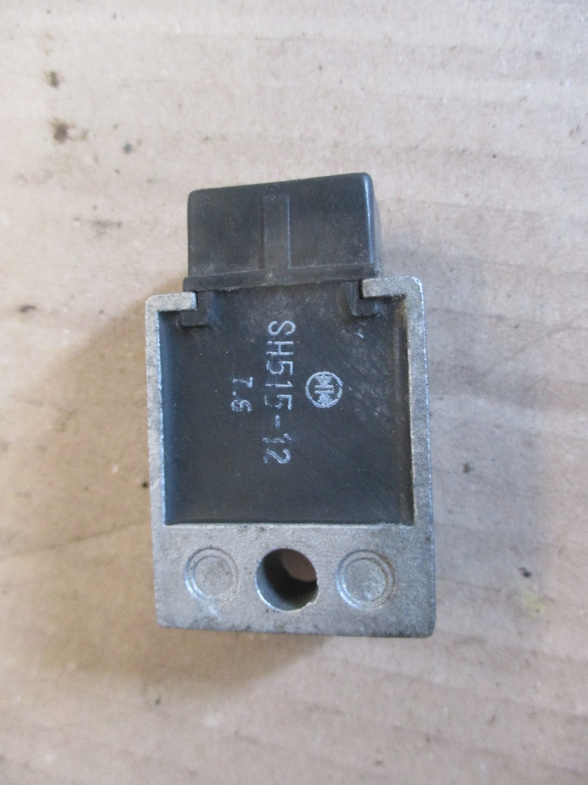 Régulateur SH515-12 pour Honda 50 MTX - GF9A