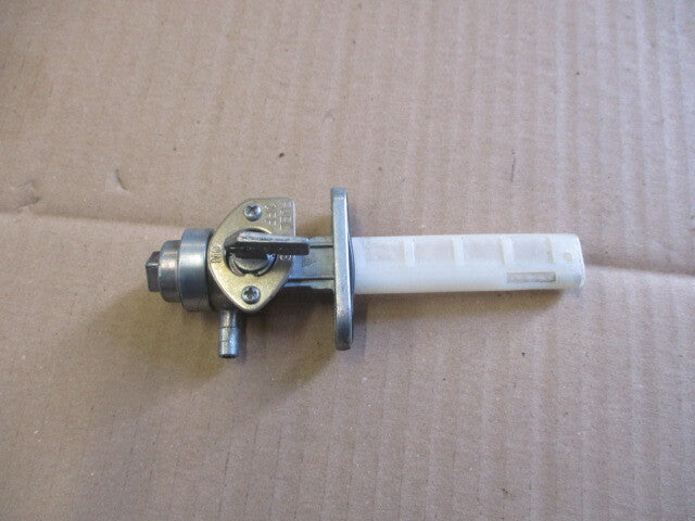 Robinet essence pour Suzuki 125 DR - SF44A