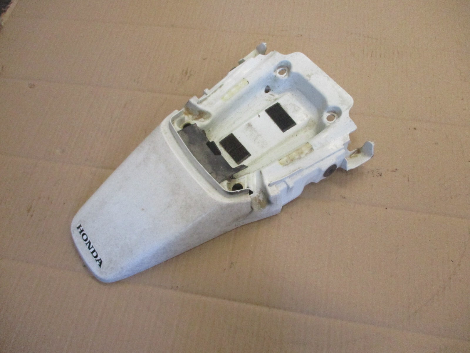 Garde boue arrière pour Honda 125 XR - JD19A - JD1911