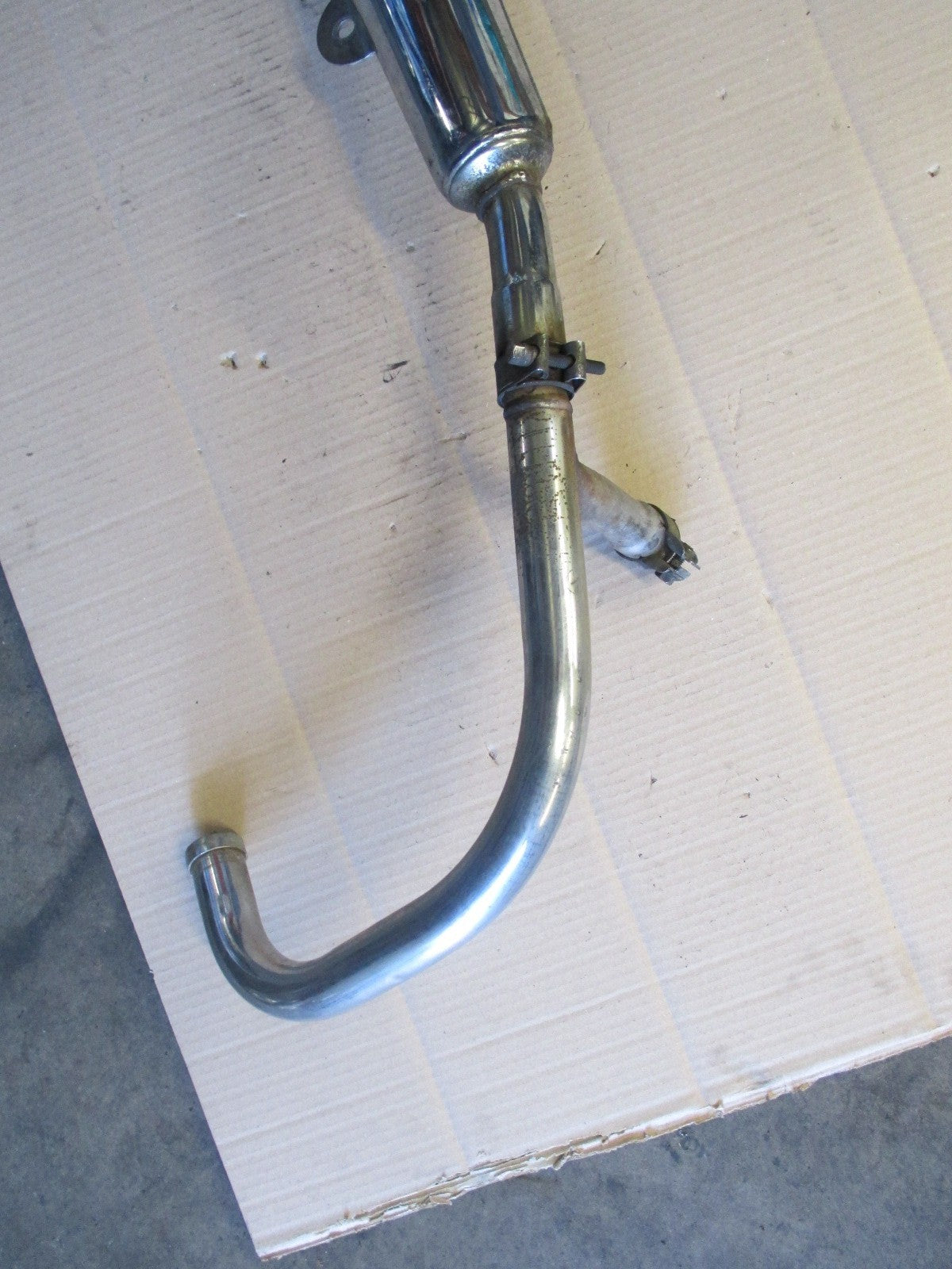 Pot d'échappement gauche pour Honda 125 CM - JC05