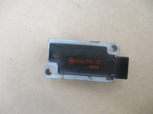 Régulateur pour Yamaha 125 TW - DE054