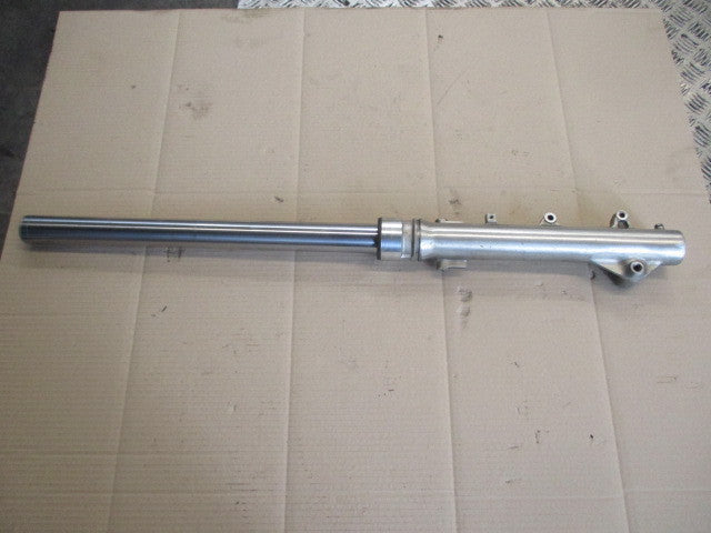 Tube de fourche gauche Honda 600 Transalp - PD06 - pour étrier entraxe 115 mm