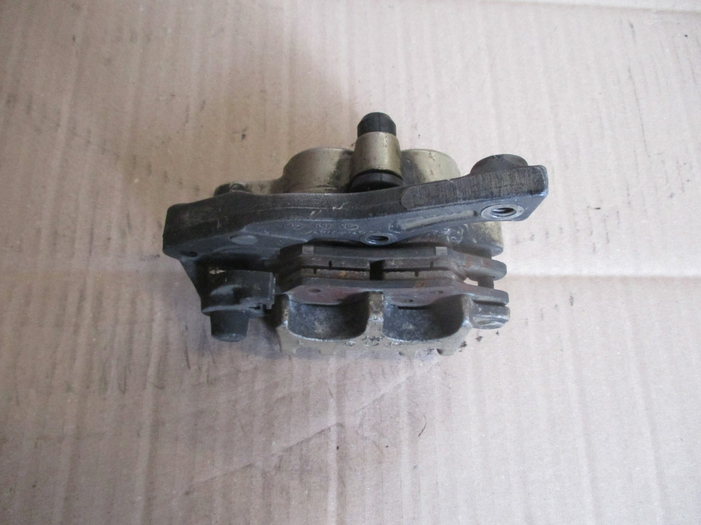Etrier de frein avant gauche pour Honda 600 Transalp - PD10