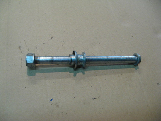 Axe de roue avant pour Yamaha 125 Ténéré - BLG