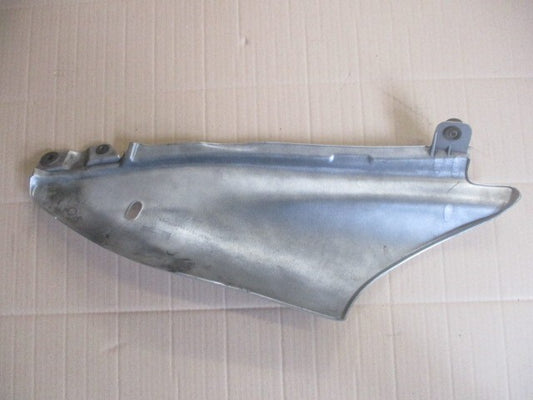 Cache latéral droit pour Suzuki 650 XF Freewind - AC111