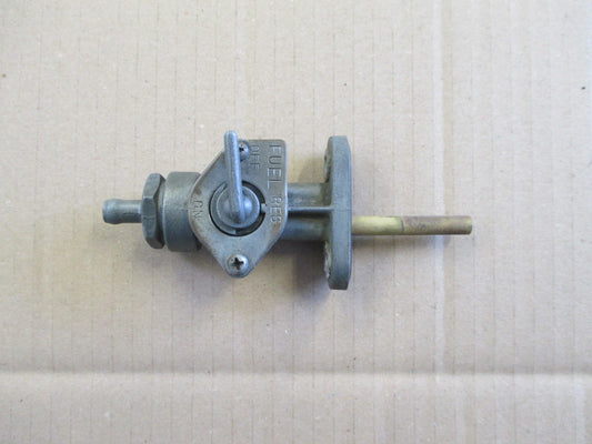 Robinet essence pour Yamaha 125 AT1 - AT2