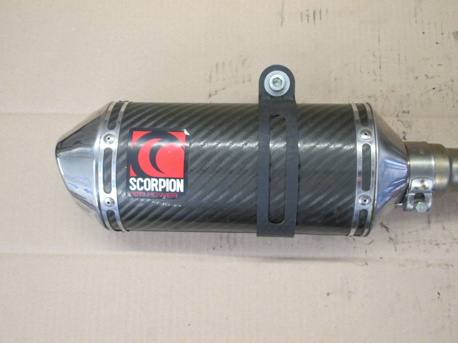 Ligne d'échappement SCORPION pour Honda 125 CBF - JC40A