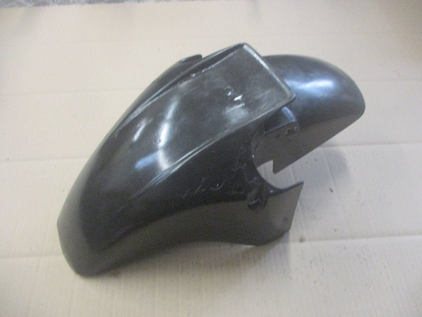 Garde boue avant pour Honda 750 VFR - RC24