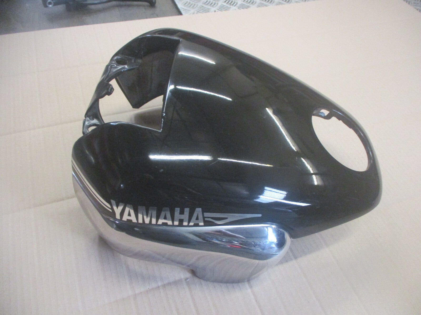 Cache couvercle de réservoir pour Yamaha 750 FZX - 2JE - 4AM