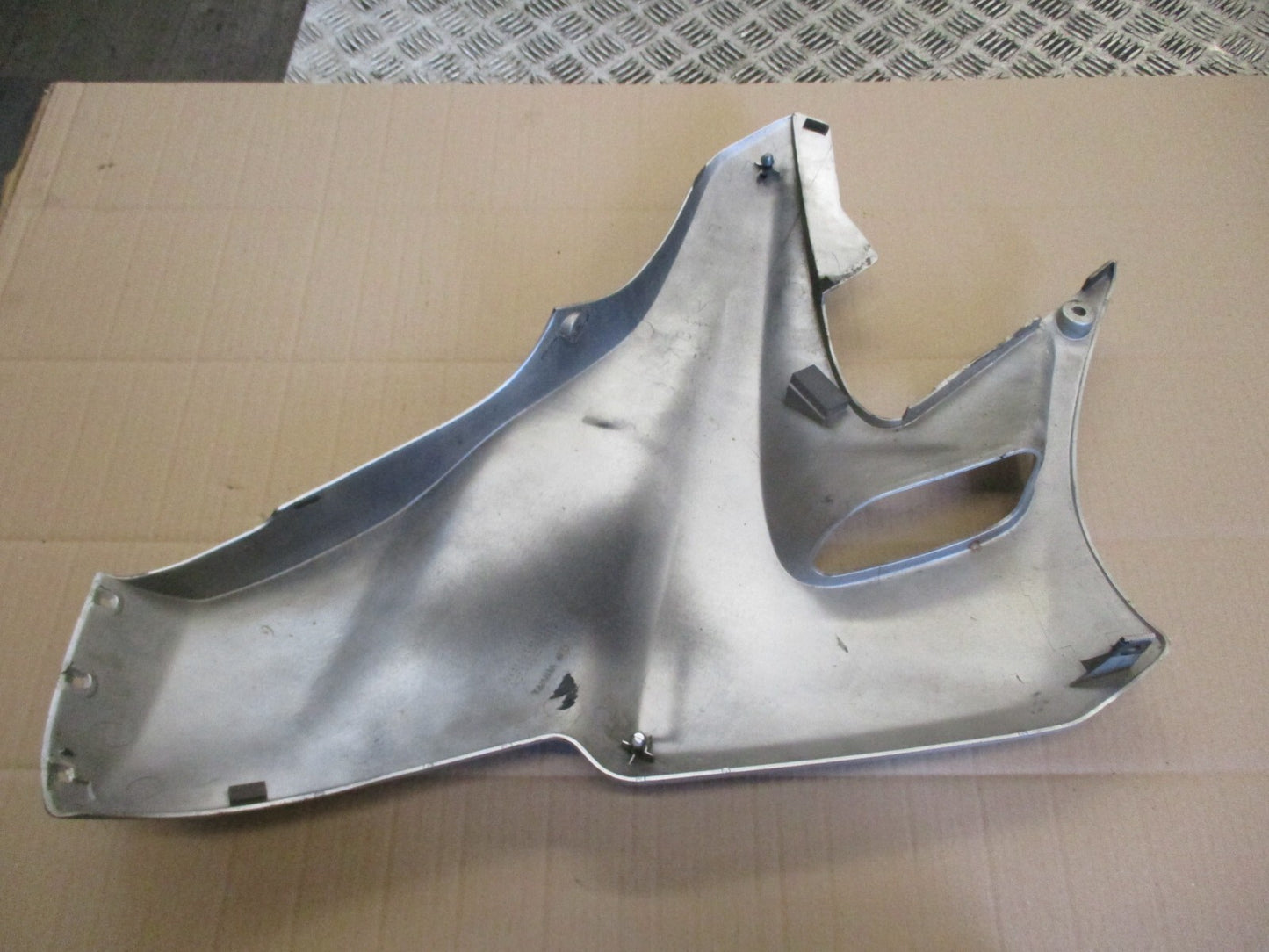 Flanc de carénage droit pour Yamaha 125 TDR - 4FU / 5AE