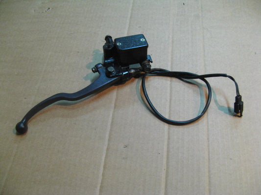 Maitre cylindre de frein avant pour Yamaha 125 DTRE (DE061) - DTX (DE062)