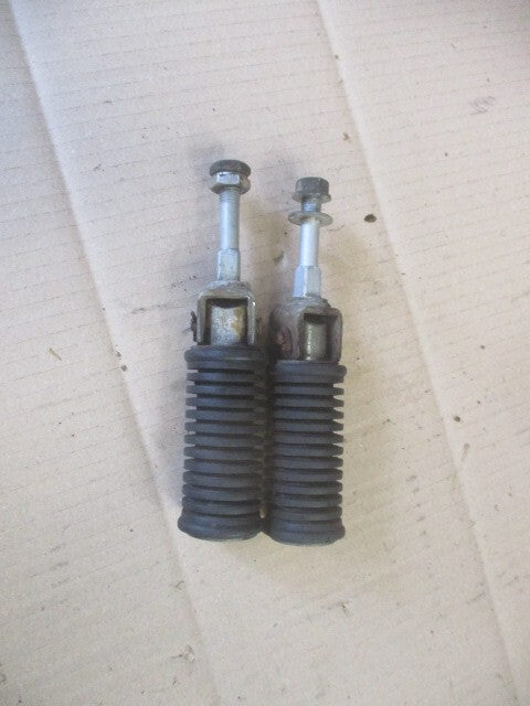 Cales pieds arrière pour Suzuki 125 TSX - SF13A