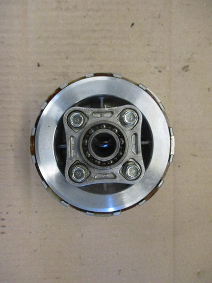 Embrayage pour Honda 125 CBF - JC74