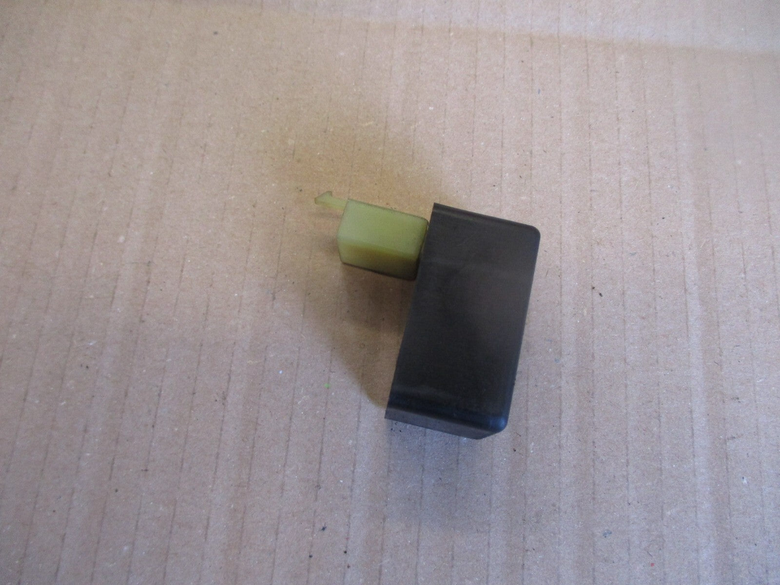 Relais pompe essence CF318 pour Honda 1000 XLV Varadéro - SD01 - 1999/2002