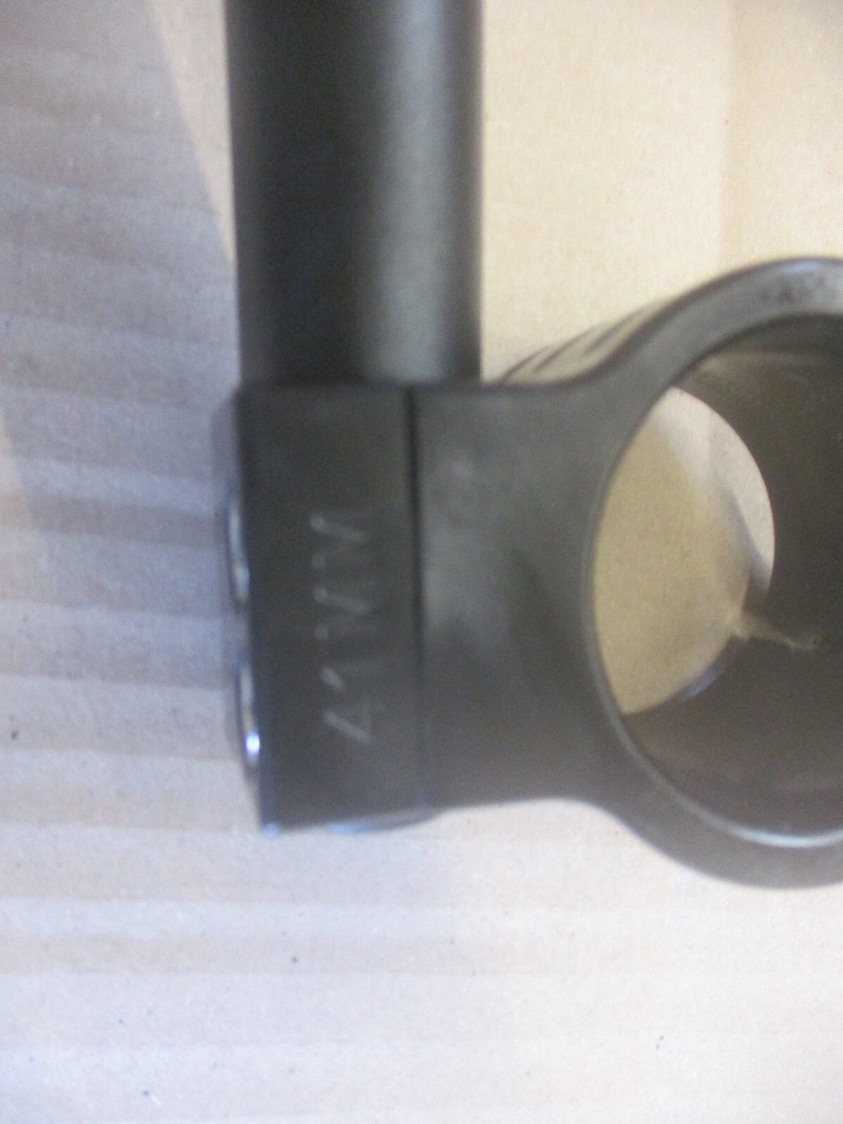 Bracelets, demis guidons pour routière sportive, pour tubes de fourche en 41mm
