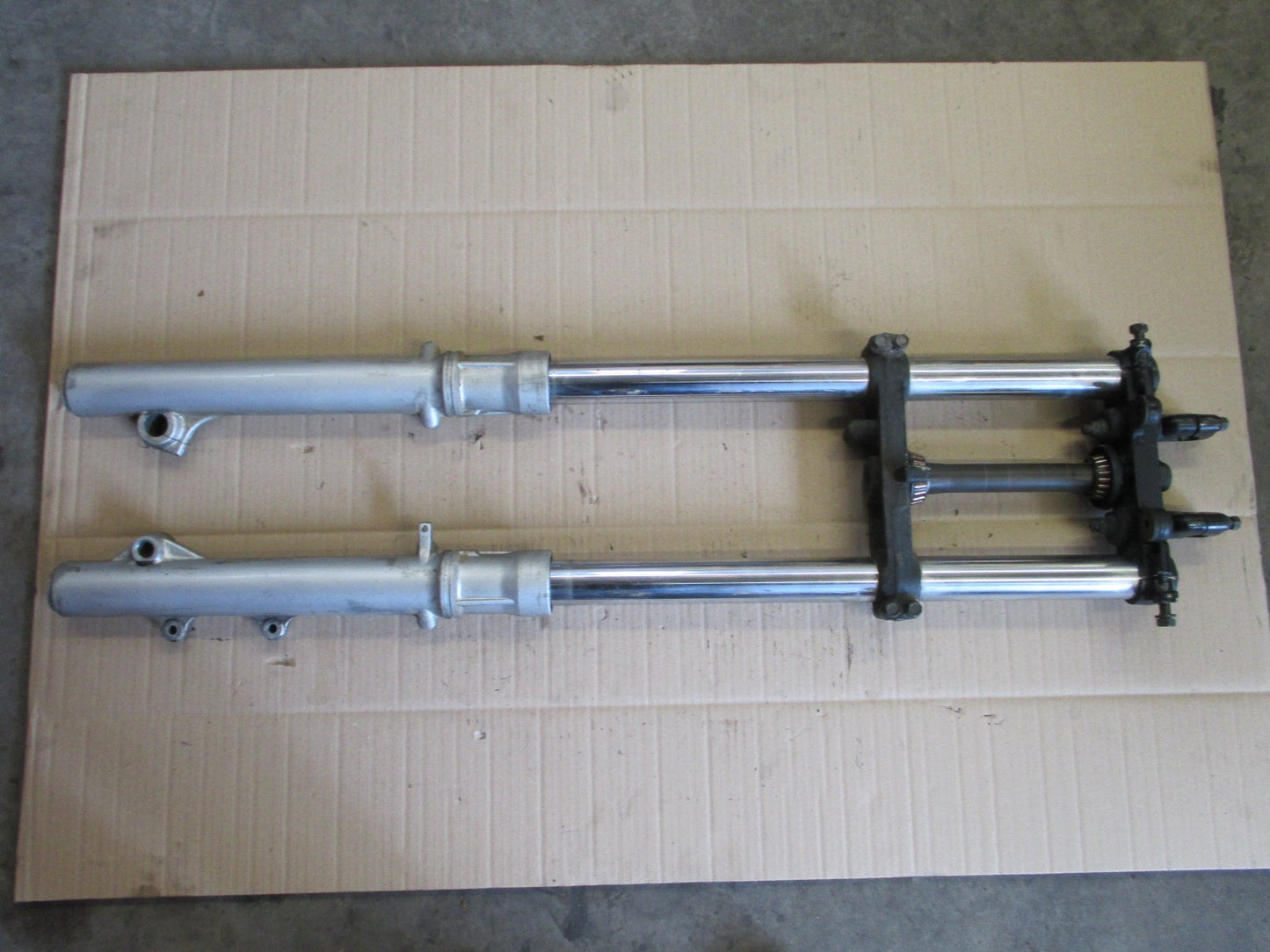 Fourche pour Suzuki 750 DR - 800 DR - SR41 - SR42A