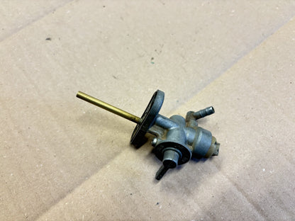 Robinet d'essence pour Kawasaki 125 KE - K1 - KS