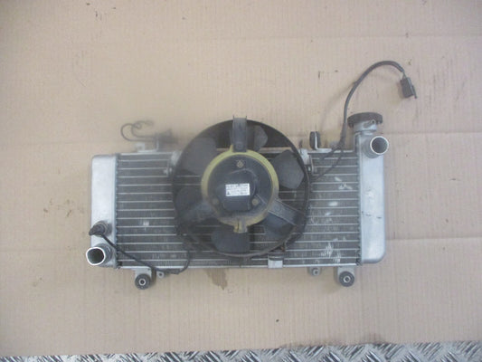 Radiateur d'eau pour Honda 750 VFR - RC24