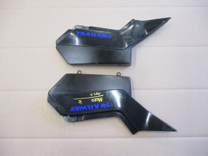 Caches latéraux pour Yamaha 125 TW - DE01 - DE054