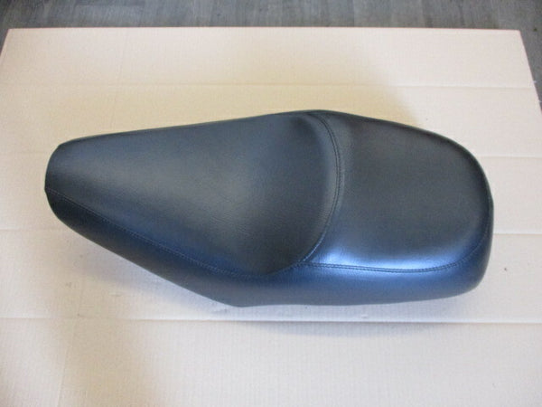 Selle refaite à neuf pour Yamaha 125 SR - 10F