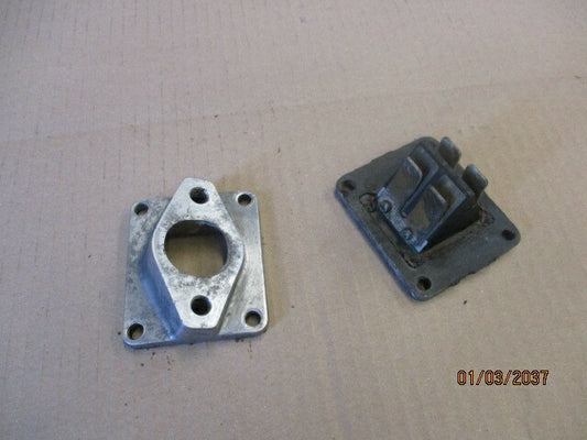 Pipe d'admission + clapets pour Yamaha 125 AT1 - AT2