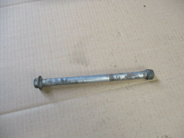 Axe de bras oscillant pour Suzuki 125 DR - SF41A