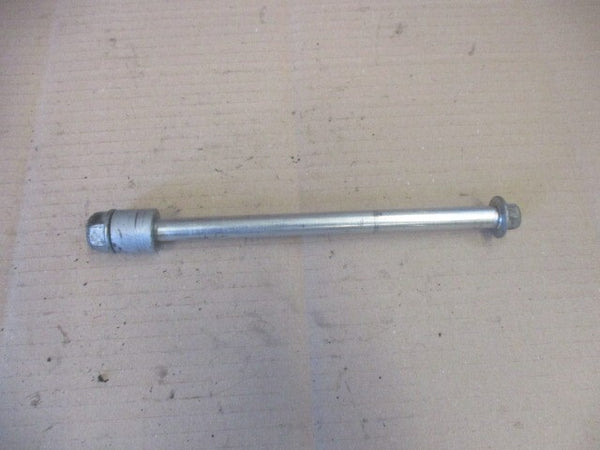 Axe de roue avant pour Honda 125 CBR - JC39A