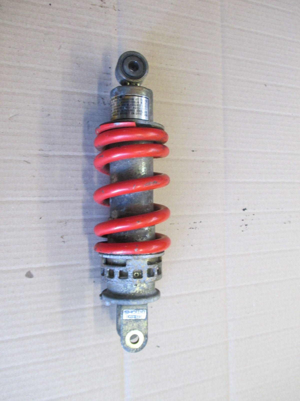 Amortisseur pour Honda 650 NTV REVERE - RC33