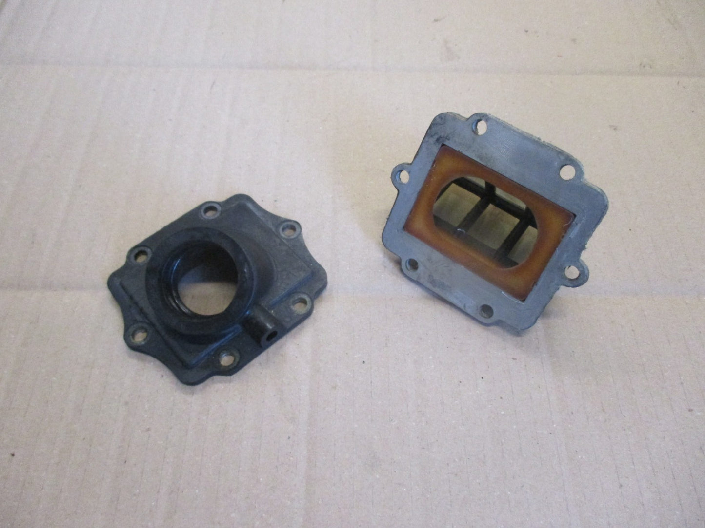 Pipe d'admission + clapets pour Kawasaki 125 KMX - MX125B