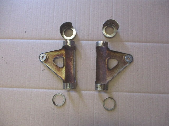 Pattes de phare pour Yamaha 125 AT1 - AT2