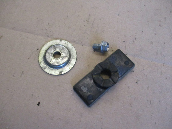 Fixation arrière de réservoir pour Honda 650 SLR - RD09
