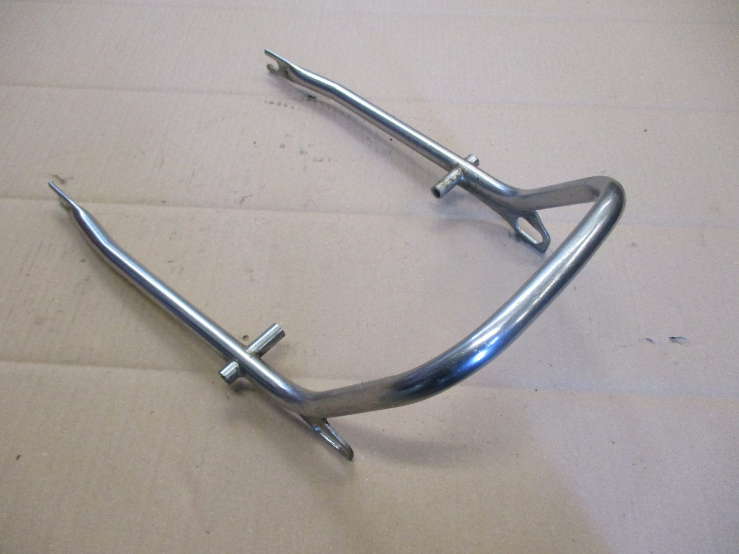 Arceau, barre passager arrière pour Honda 125 CBT - CB125T - 125 Twin